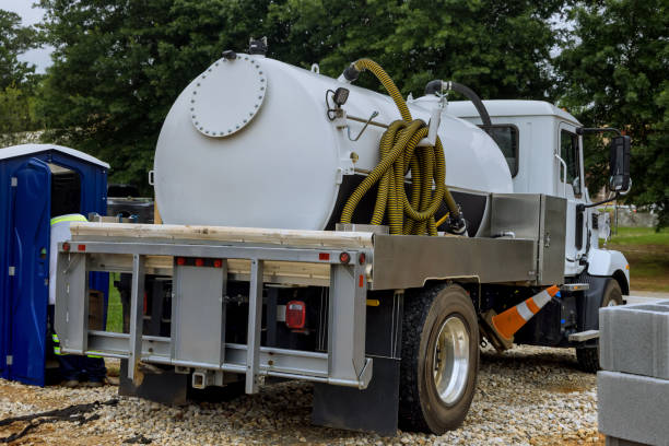 Best Portable restroom trailer rental  in Sharon, PA