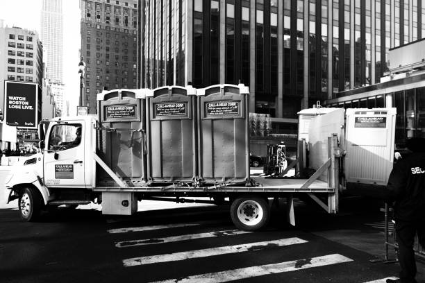 Best Affordable portable toilet rental  in Sharon, PA